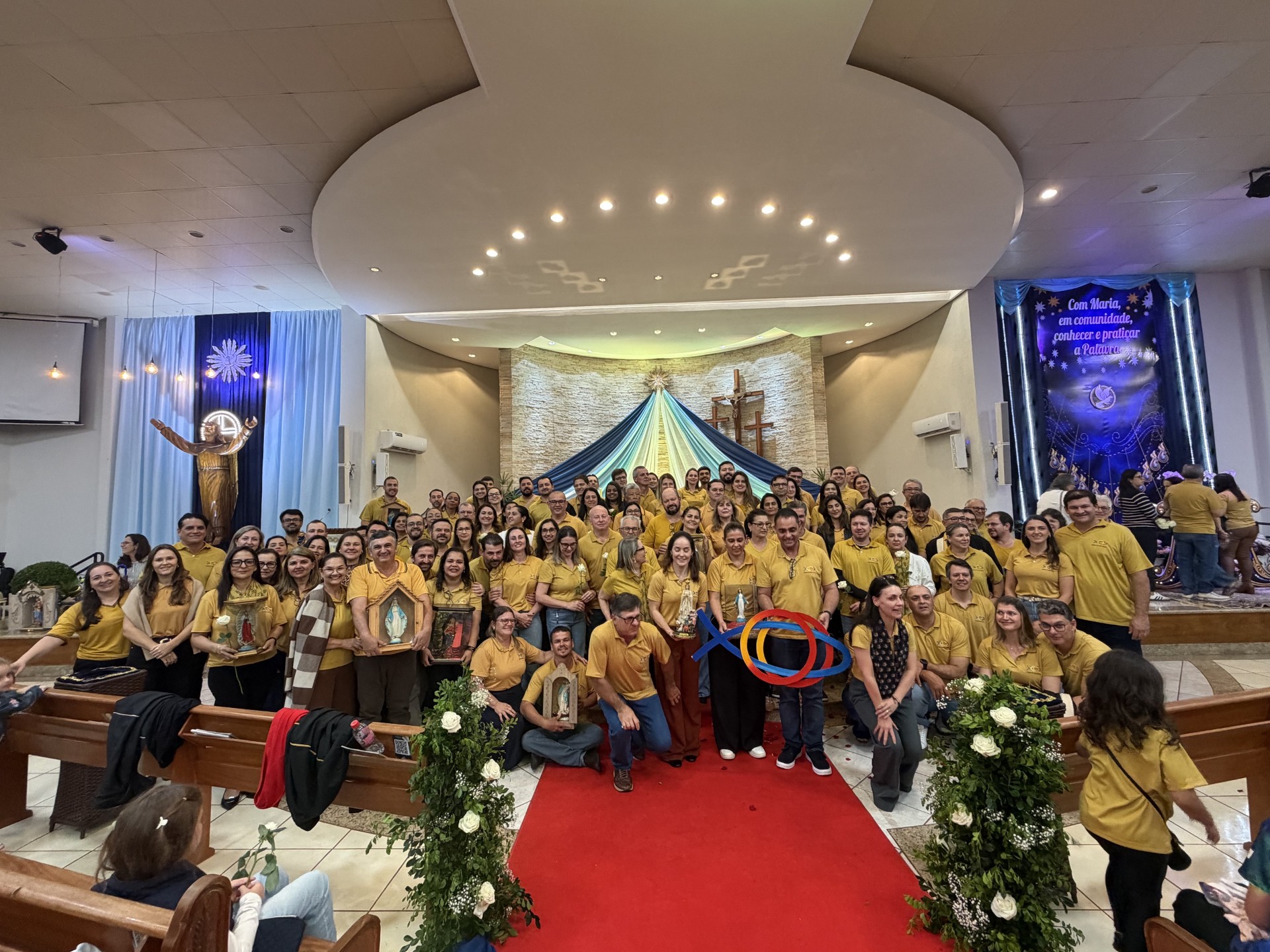 Equipes de Nossa Senhora Aparecida (Hosana de Lourdes)