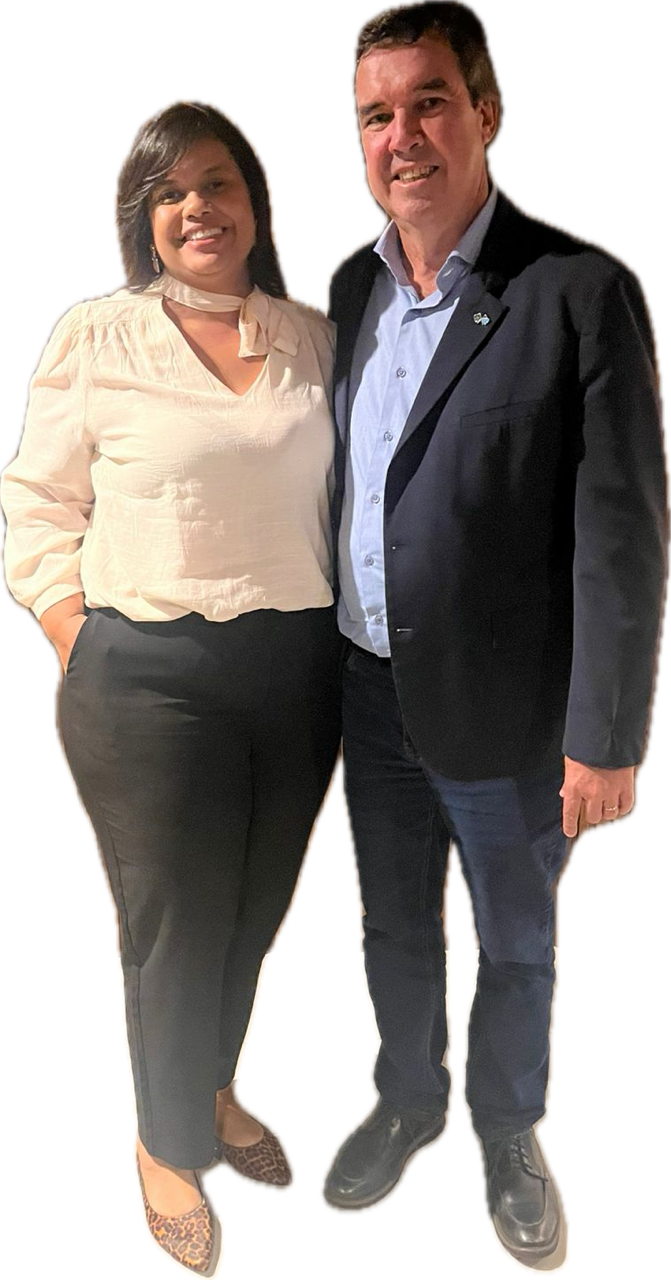 Leiza com governador Eduardo Riedel durante o encontro em Campo Grande