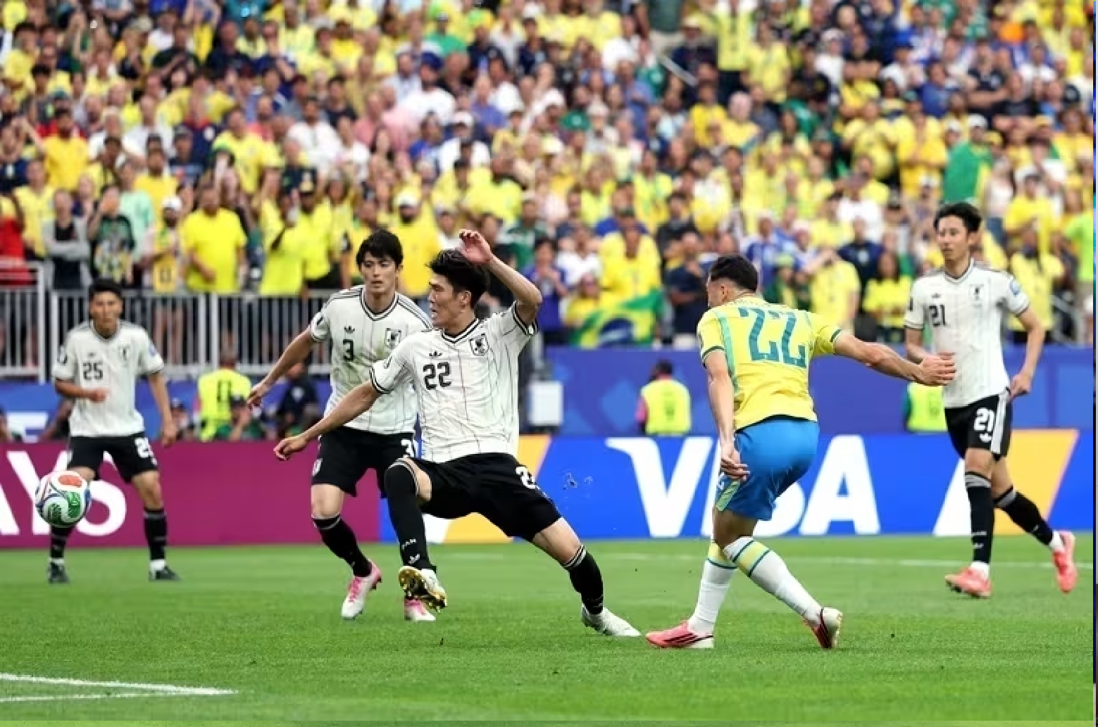 Martinelli no segundo gol  pro Brasil contra o Jap&atilde;o  &bull; Michael Regan - FIFA/FIFA via Getty Images