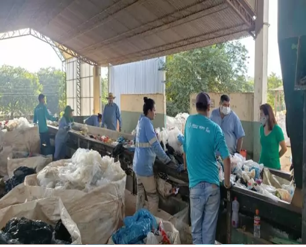 Cooperativa de recicla em Bonito          (Foto Assessoria Prefeitura de Bonito)