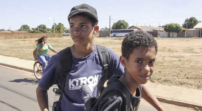 A implantação da Arena Esportiva é motivo de alegria para os irmãos Jadson e Jacson