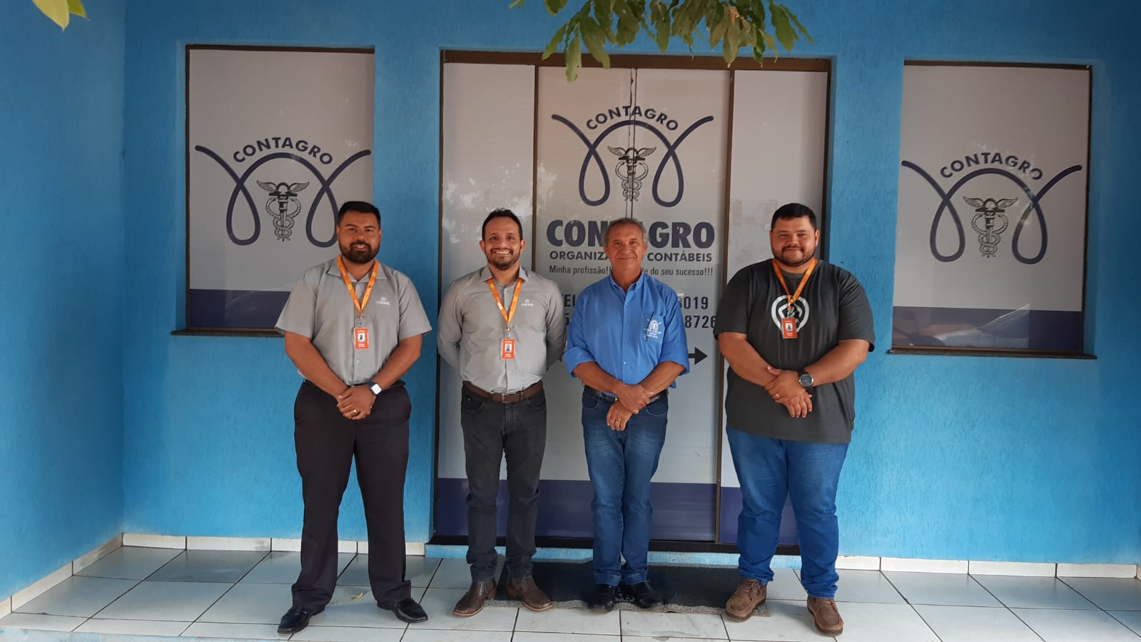 Diretores da Cooperativa Cresol com Fernandes Cristaldo (assessoria)