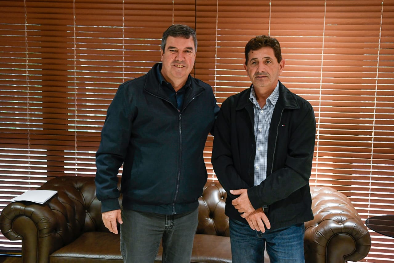 Governador Eduardo Riedel e Ilson Portela (Catito)             Foto Assessoria