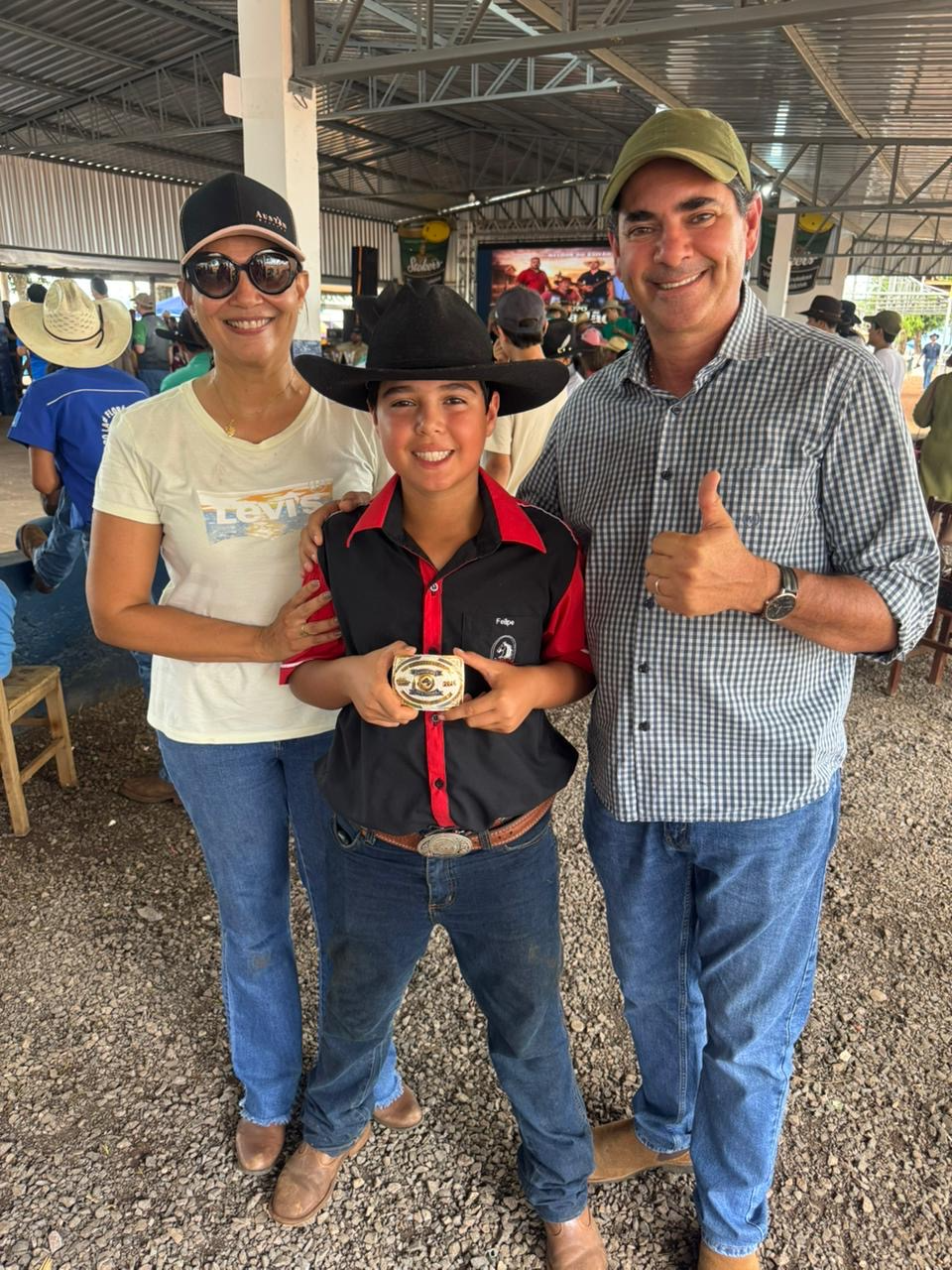 Foto Familia  (Portela e Larissa com o neto)