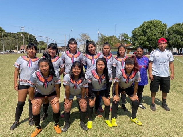 Equipe feminina da Aldeia de Maracaju participante do torneio - Foto Hosana de Lourdes