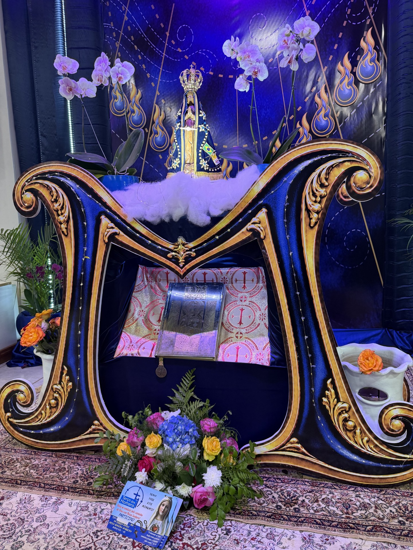 A imagem de Nossa Senhora na paroquia de Maaracaju (Hosana de Lourdes)