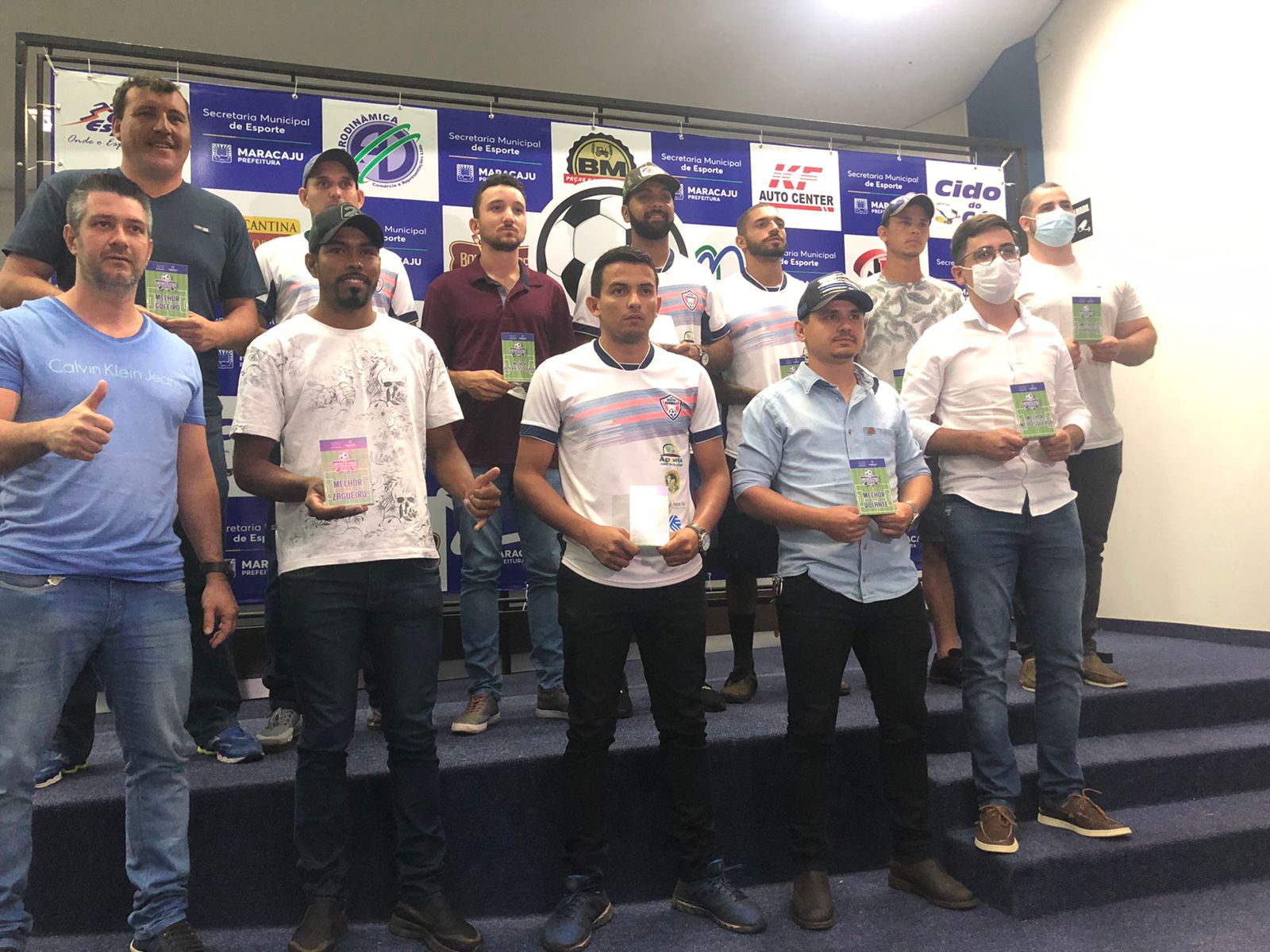 Eleita a seleção dos melhores do campeonato foram premiados na noite de segunda feira, dia 22. Foto Hosana de Lourdes