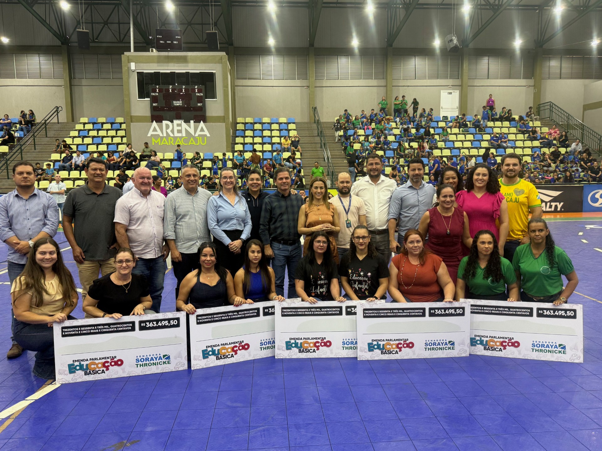 Senadora Soraya em visita a Maracaju durante evento com autoridades (foto Hosana de Lourdess)