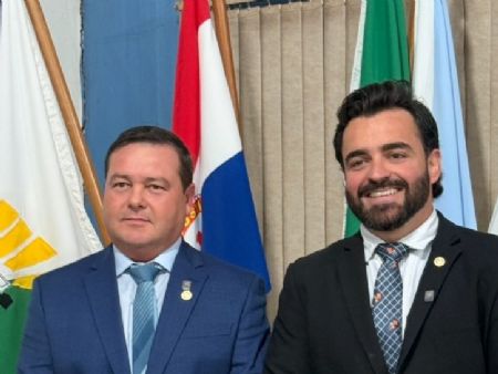 Fernando Tripoli e Dagoberto Pereira durante a posse