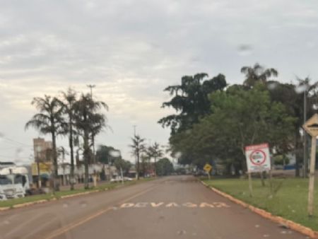 Manhã de quinta feira em Maracaju dia começa nublado