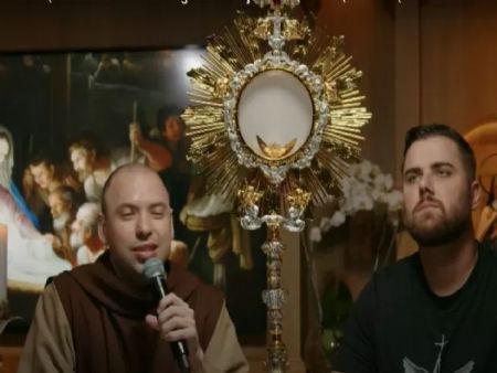 Frei Gilson realiza show de fé e espiritualidade em Dourados no dia 7 de dezembro