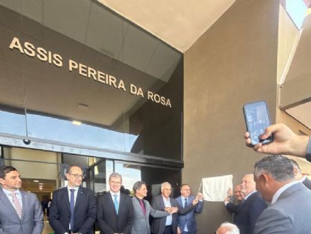 Novo Fórum de Maracajú é entregue à comunidade em solenidade com autoridades estaduais e municipais