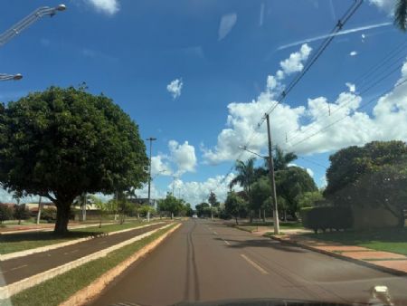 Avenida Mario Correa em Maracaju