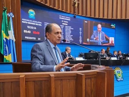 Zé Teixeira reivindica infraestrutura e segurança para comunidades