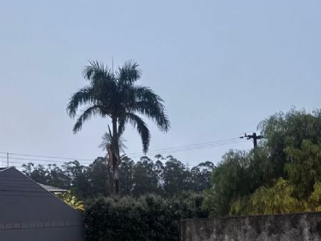 Frente fria provoca instabilidade e risco de tempestades até segunda-feira