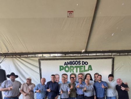 Líderes políticos reunidos em Maracaju na manhã deste sábado dia 11.