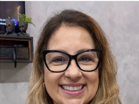 Hosana de Lourdes jornalista do portal tudodoms em Maracaju