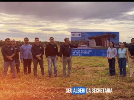 Prefeito Vinicius Terin e sua equipe no lançamento da obra