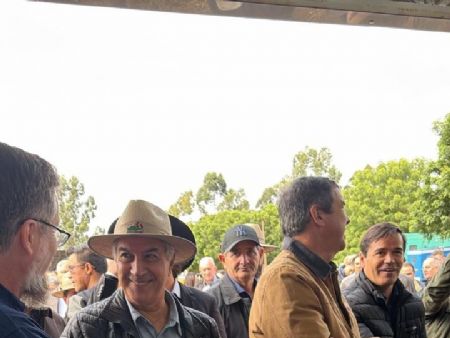 O ex governador visitou Showtec ao lado do governador Eduardo Riedel