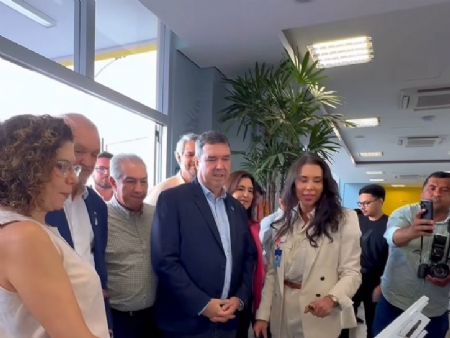 Governador Eduardo Riedel inicia a semana com entrega de obras e novas ordens de serviço em Dourados