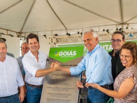 Governador Caiado este inaugurando a GO 050
