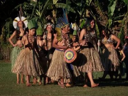 Diversidade indígena salta 60% em 12 anos; veja quais etnias chegaram a MS Línguas indígenas resistem em MS e guarani-kaiowá é a 2ª mais falada no Brasil