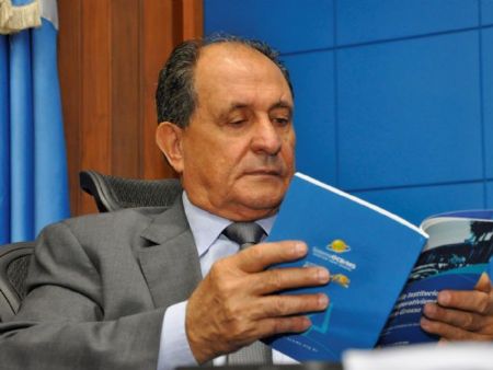 Zé Teixeira fortalece municipalismo com indicações para Dourados e Rio Brilhante