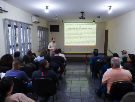 Prefeitura de Maracaju promove capacitação sobre fiscalização de contratos para servidores municipais