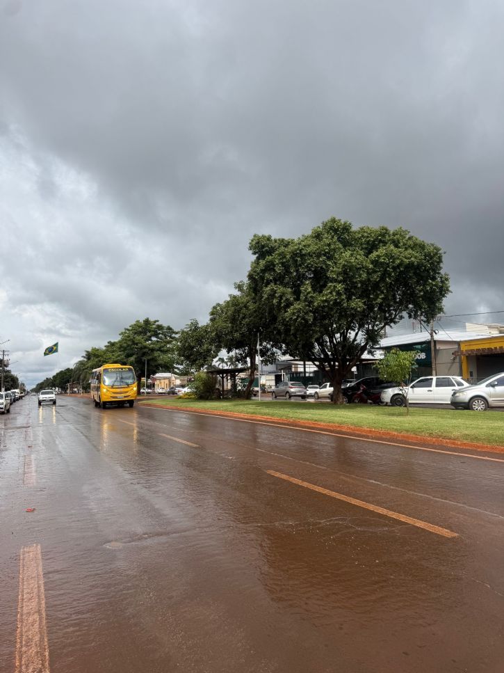 Chuva também chega a Sidrolandia