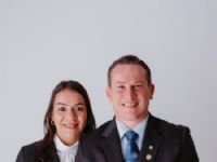 O casal empreendedor Dra. Aline Amarilio Gomes Corrêa e Juliano Telles Corrêa, que inauguram nova unidade do Bionálise em Maracaju
