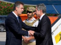 Ministro israelense Eli Cohen recebe secretário de Estado dos EUA Antony Blinken — Foto: Jacquelyn Martin / POOL / AFP