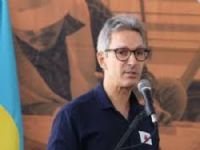 Romeu Zema (Novo) oficializou neste domingo (22) sua renúncia ao cargo de governador